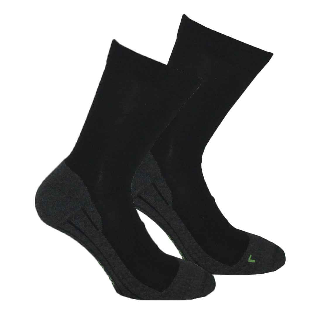 bamboe wandelsokken van duurzaam en ademend materiaal in het zwart